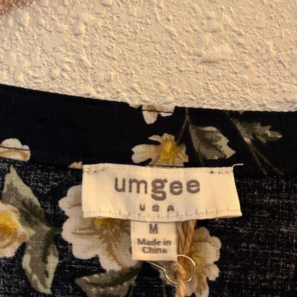 Umgee Floral Dress Sz Med - Picture 6 of 6